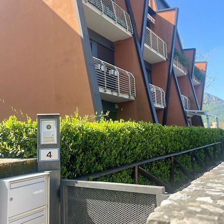 B&B Resilienza - Camera Privata Con Bagno Lecco Exterior photo